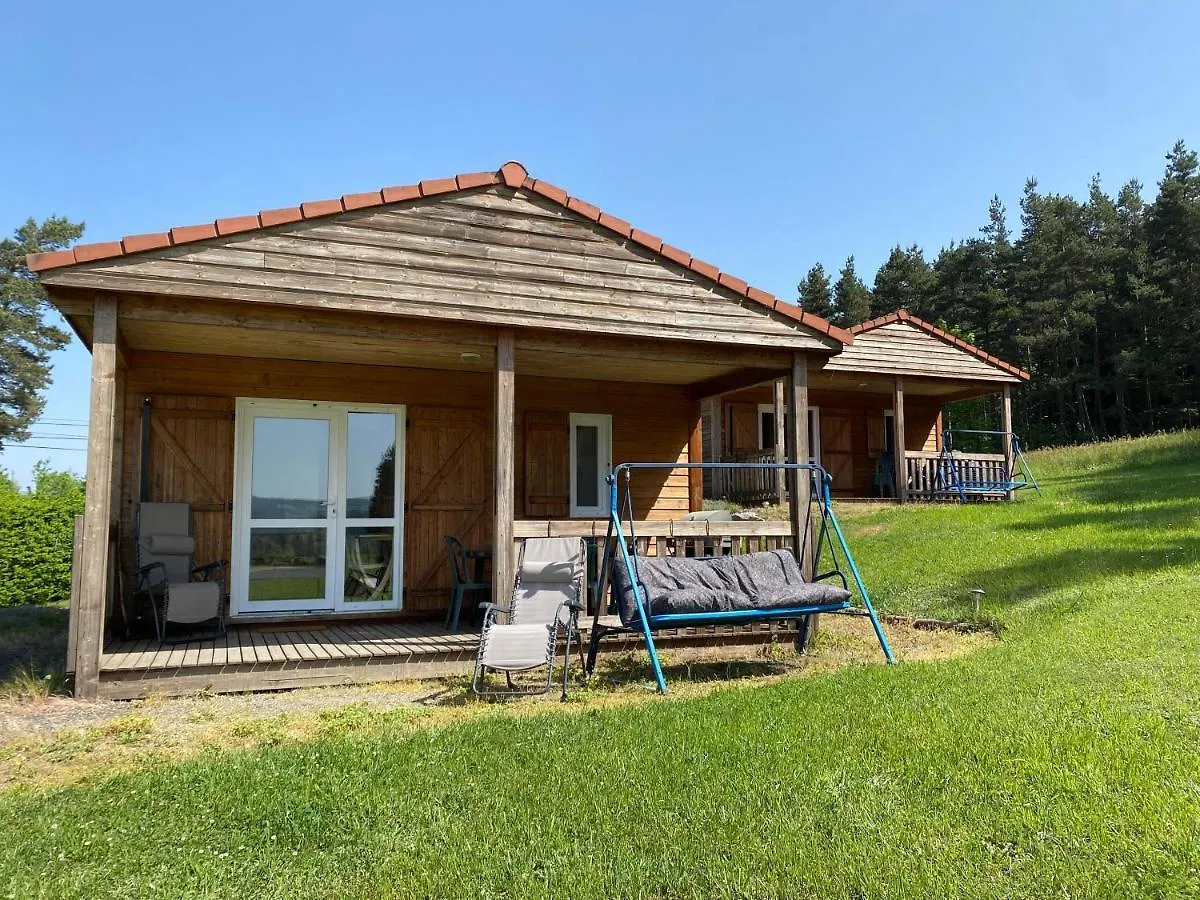 Chalets Au Bord De L'Eau Lapte